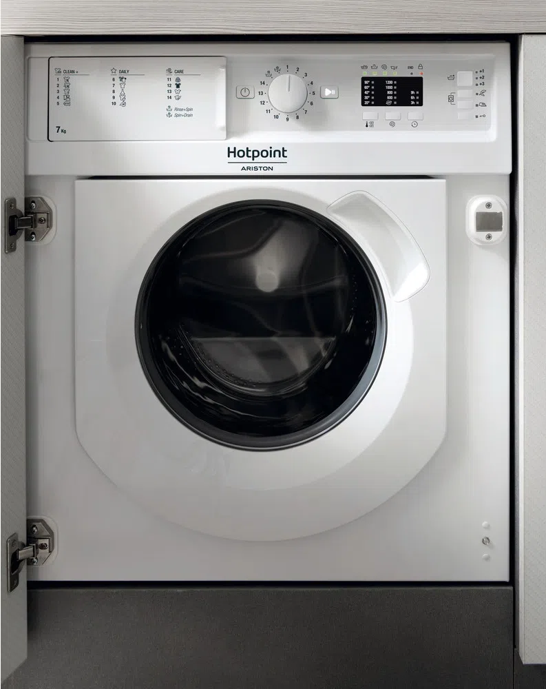 Встраиваемая стиральная машина Hotpoint-Ariston BI WMHL 71253 EU