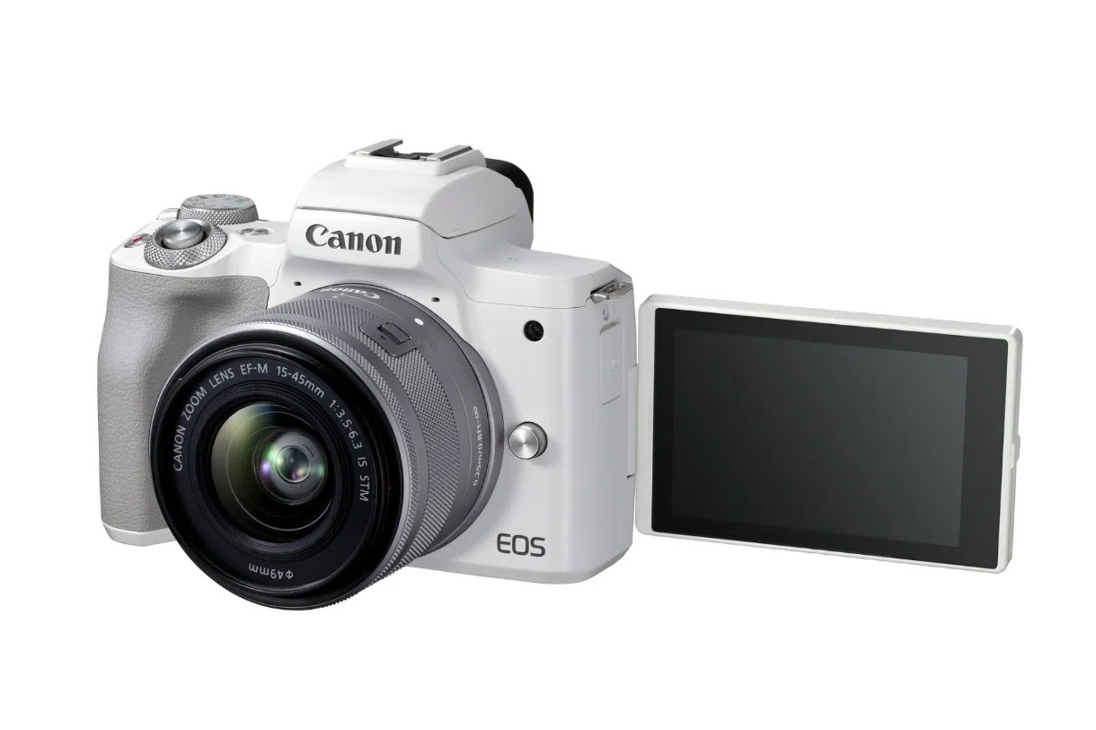Системный фотоаппарат Canon EOS M50 Mark II + 15-45mm f/3.5-6.3 IS STM White 4
