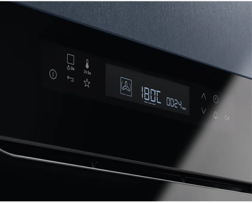Электрический духовой шкаф Electrolux EOE7C31Z 3