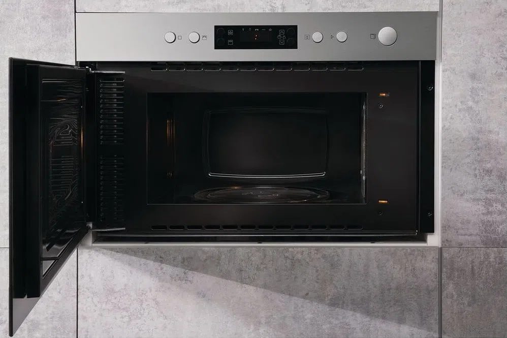 Встраиваемая микроволновая печь Hotpoint-Ariston MN 314 IX HA 2