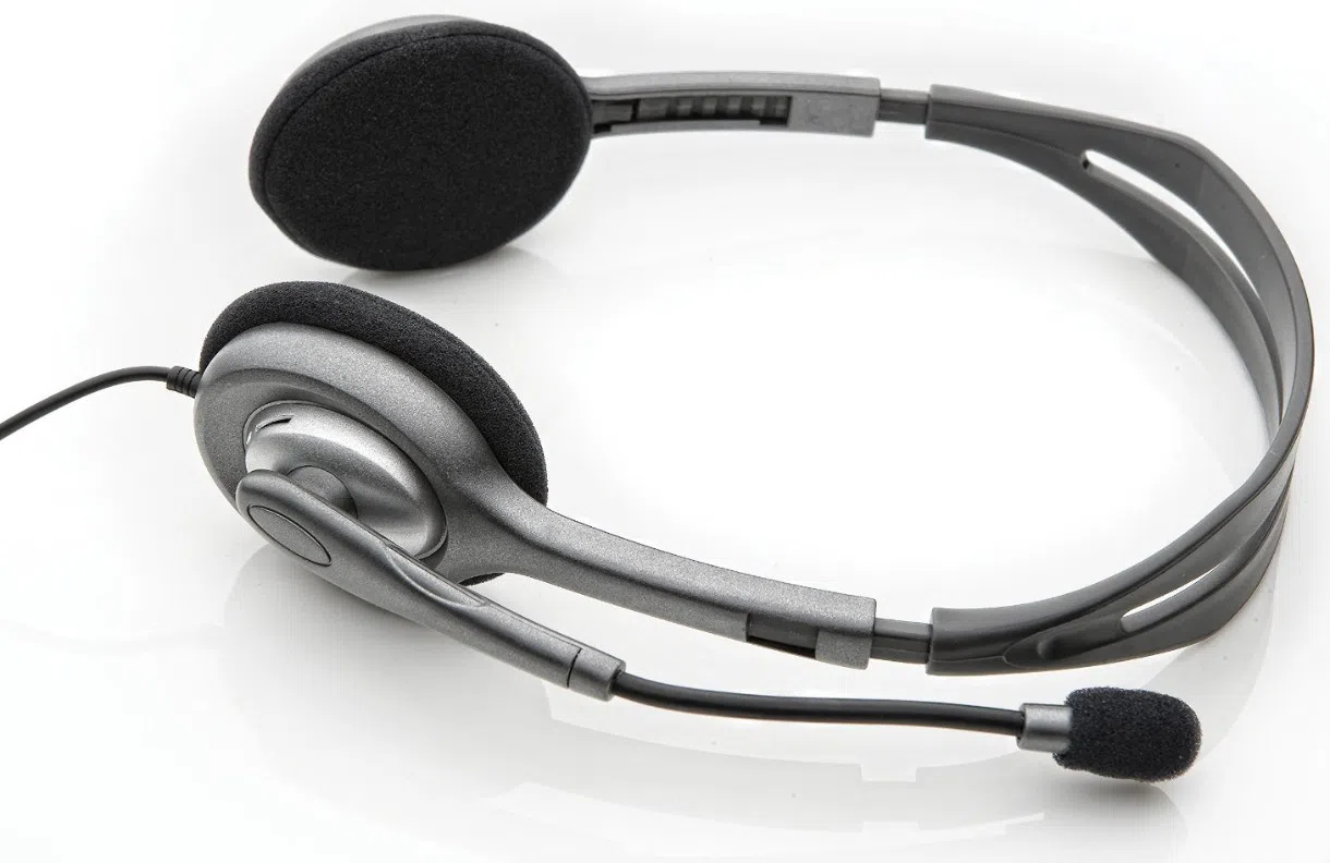 Наушники Logitech H111 2