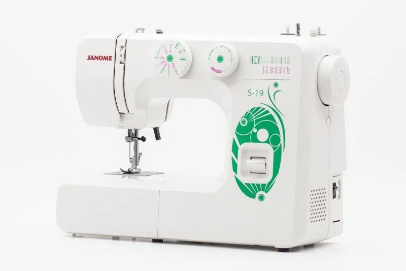 Швейная машина Janome S-19 3