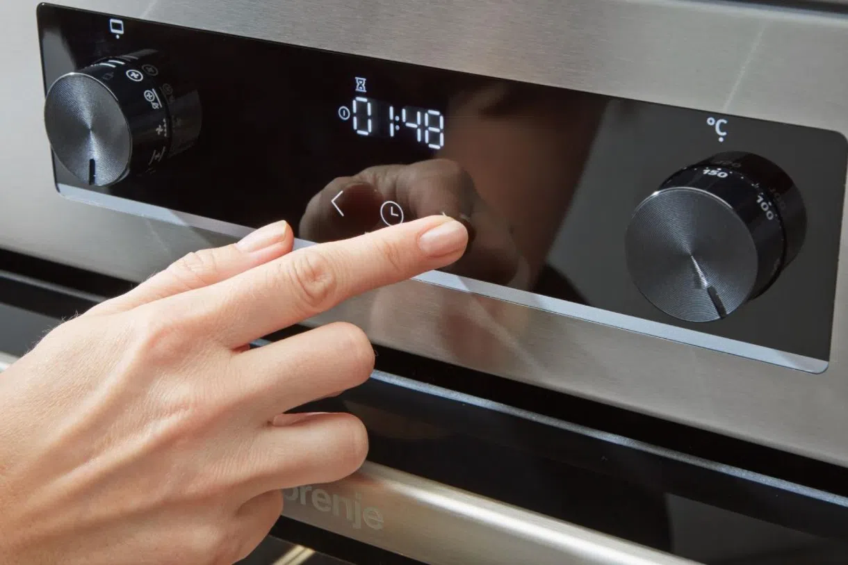 Электрическая плита Gorenje GEIT5C61XPG 2
