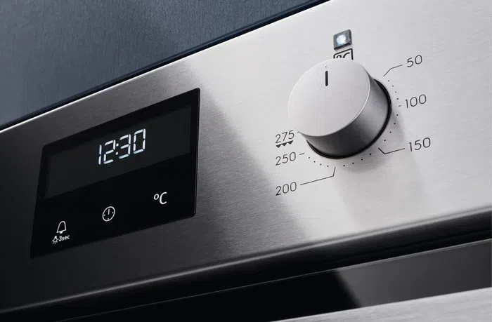 Электрический духовой шкаф Electrolux EOF3C50TX, Silver 3