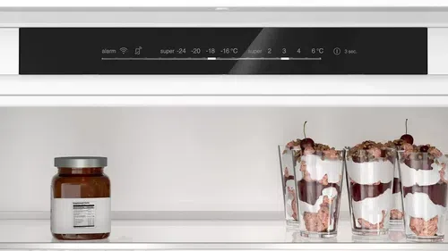 Frigider încorporabil Bosch KBN96VFE0 5