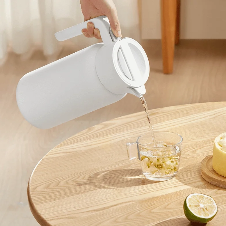 Термос для напитков Xiaomi Insulated Kettle 1.8L, белый 7