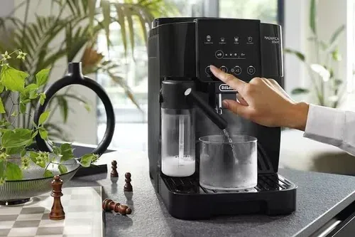 Кофеварка DeLonghi Magnifica Start ECAM220.60.B, Черный 9