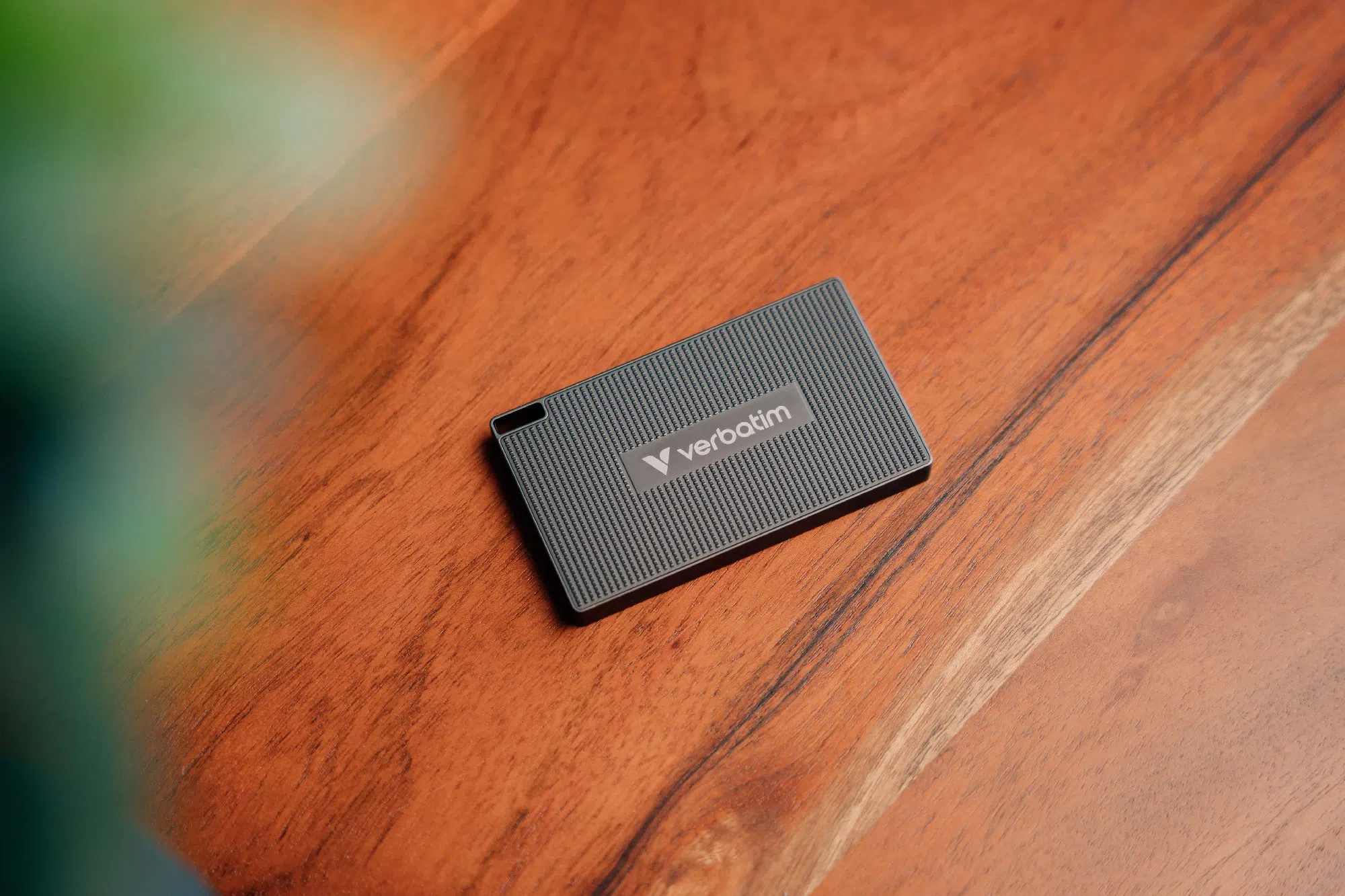 Внешний портативный SSD Verbatim Metal Mini SSD, 1TБ, Black 3