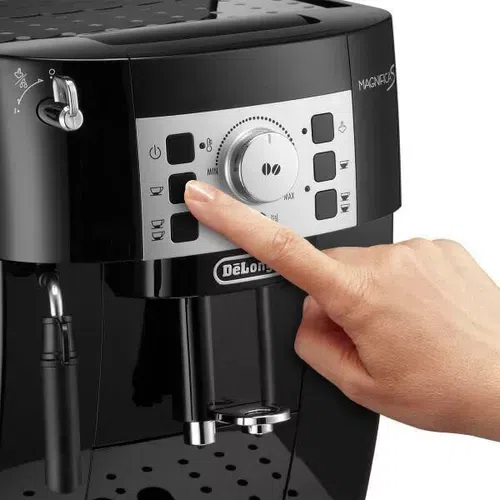 Aparat de cafea DeLonghi ECAM22.112.B Magnifica S, Black 3