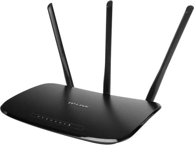 TP-LINK TL-WR940N  N450 Wireless Router, Atheros, 3T3R, 450Mbps on 2.4GHz, 802.11n/b/g, 1 WAN + 4 LAN, with 3 fixed antennas 3