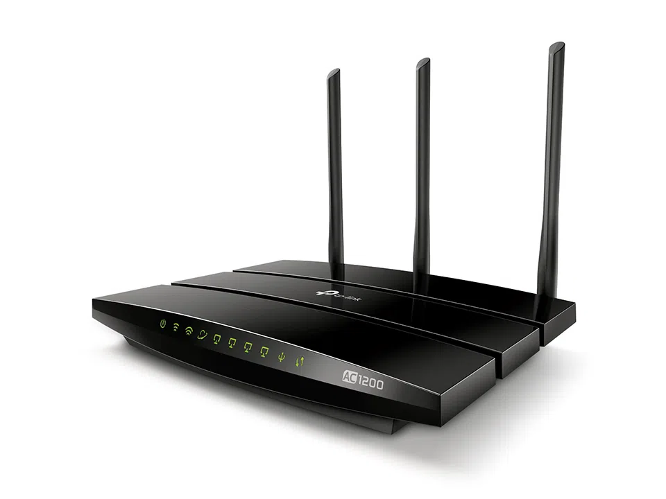 TP-LINK  Archer C1200, AC1200 Dual Band Wireless Gigabit Router, Atheros, 867Mbps at 5Ghz + 300Mbps at 2.4Ghz, 802.11ac/a/b/g/n, 1 WAN + 4 LAN, Wireless On/Off and WPS button, 1xUSB port for modem, Printer/Storage Sharing, 3 external antennas 3