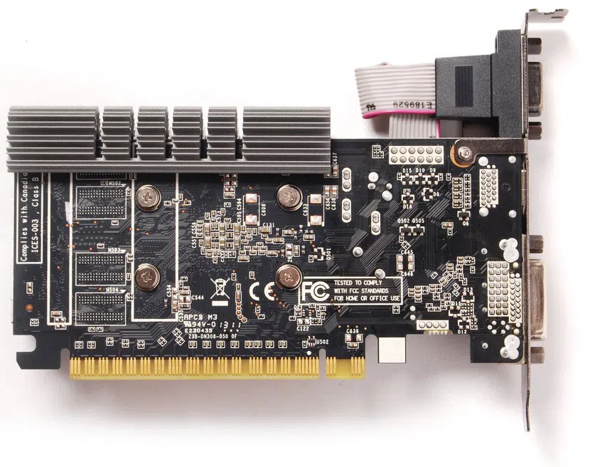 Placa grafică Zotac GeForce GT730 Zone Edition 2GB DDR3 (ZT-71113-20L) 2