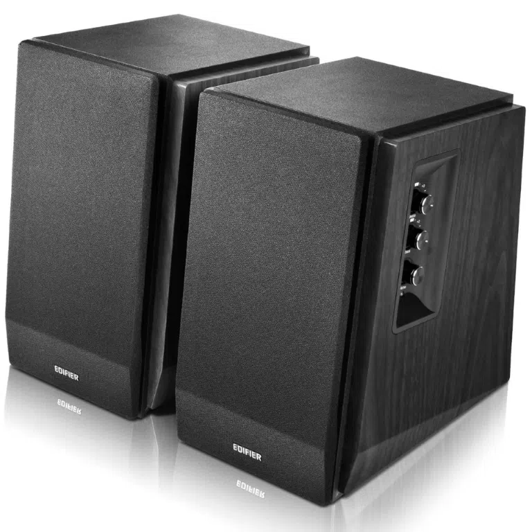 Edifier R1700BT Black (Bluetooth) Wood, 2.0/ 66W (2x33W) RMS, Audio in: Bluetooth & 2 analog (RCA), remote control, wooden, (4"+3/4") 2