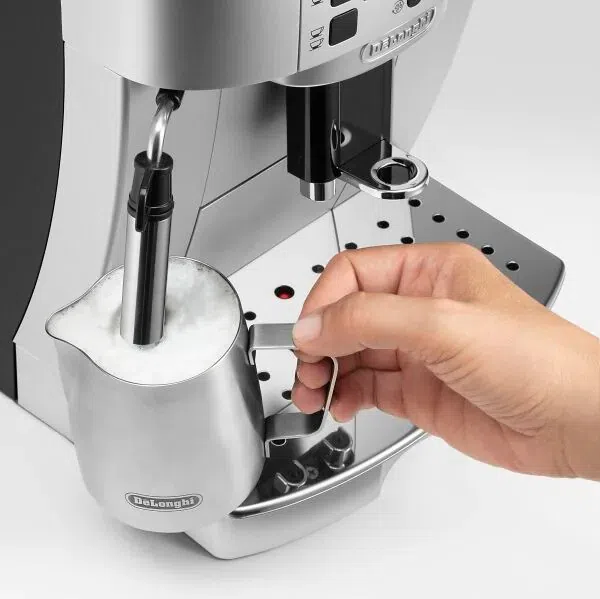 Кофемашина Delonghi ECAM 22.110.SB 5