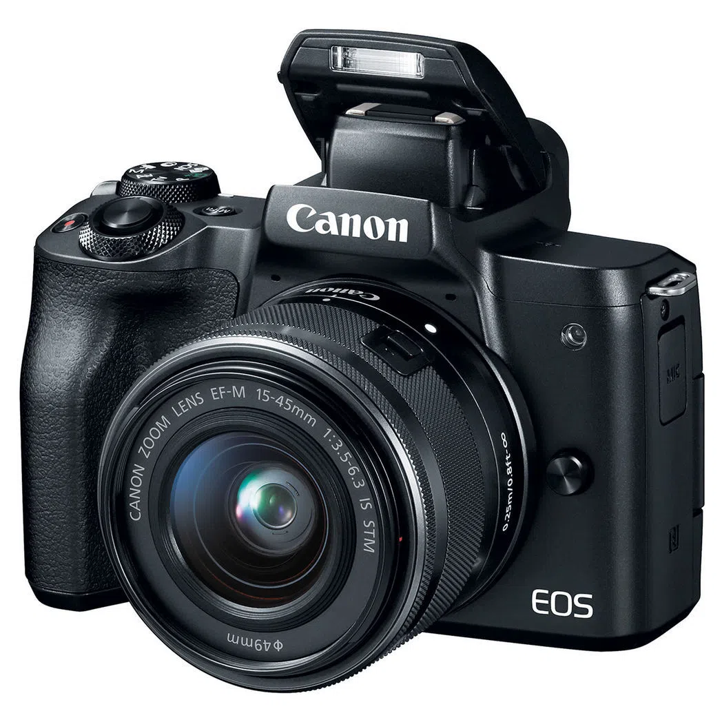 DC Canon EOS M50 Black & EF-M 15-45mm f/3.5-6.3 IS STM KIT