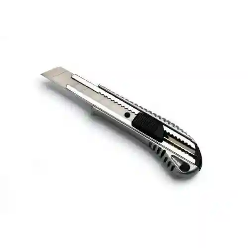 CUTTER STRONG 18mm (2035.R)