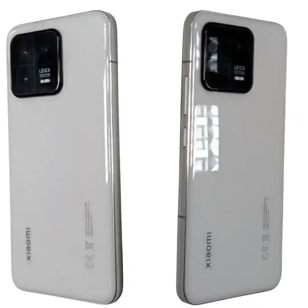 13    8 GB/ 256 GB/2023