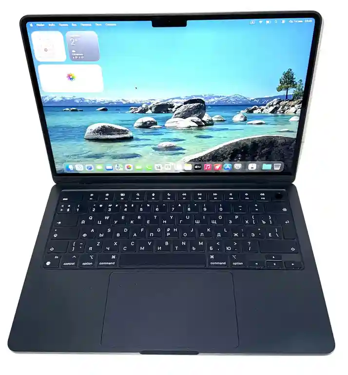 Apple MacBook Air 13.6 / Apple M2 / Apple M2 8-core Graphics GPU / 2022