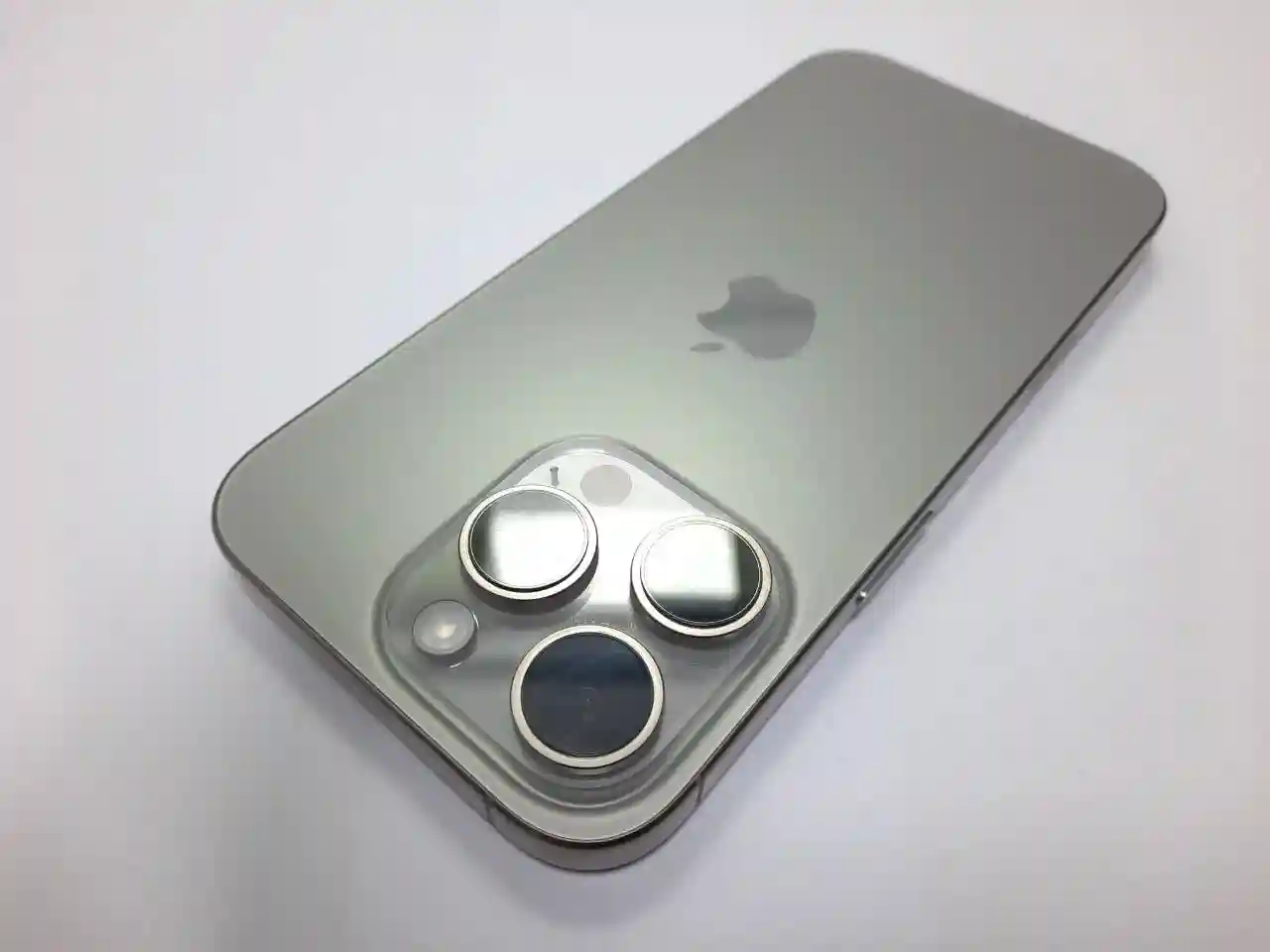 Apple iPhone 16 Pro 8 GB/256GB