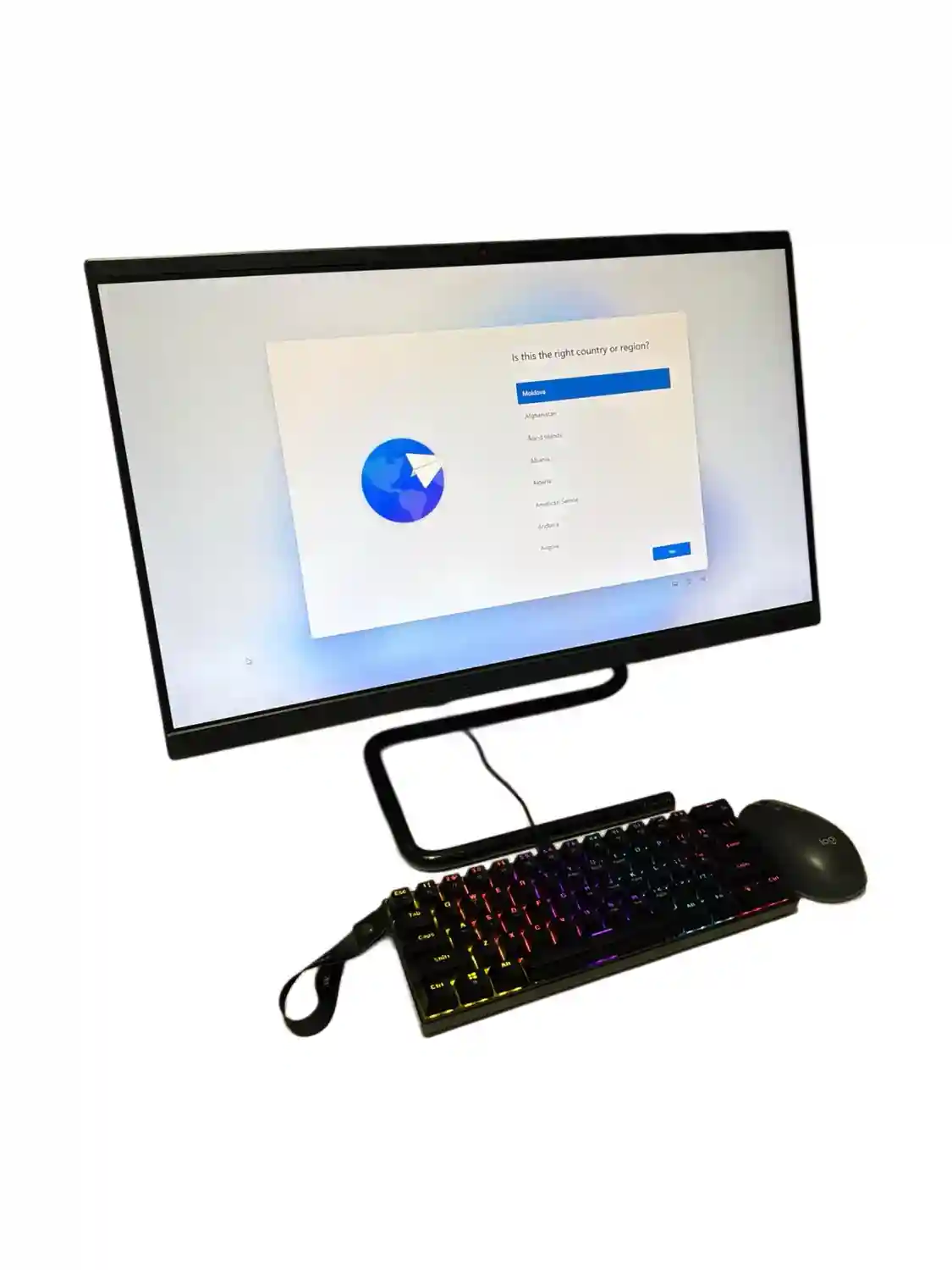 Lenovo IdeaCentre 3 24IMB05, FHD WVA, Intel® Core™ i3-10100T, 8GB DDR4 RAM, 256GB SSD