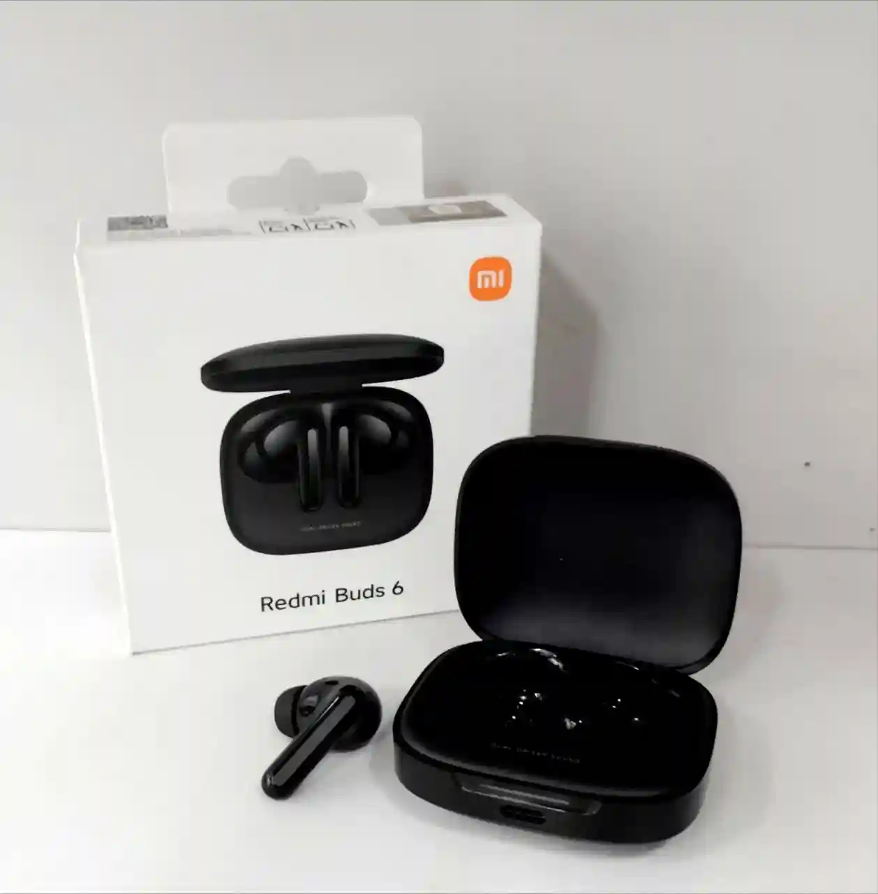 Наушники Xiaomi Redmi Buds 6