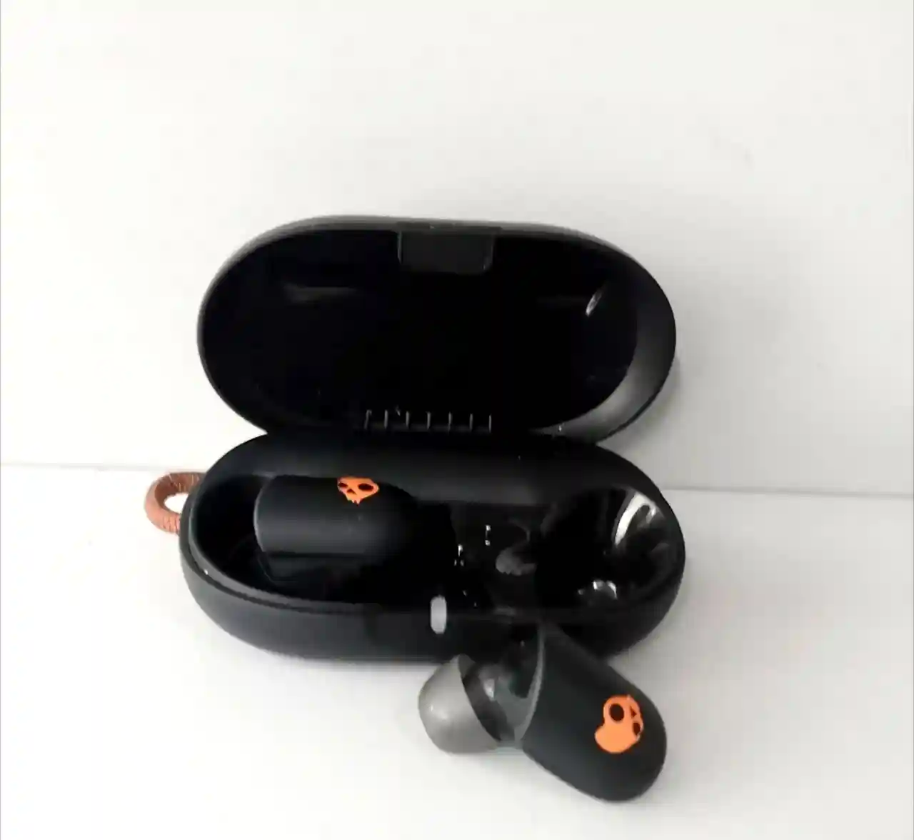 Навушники Skullcandy Sesh ANC Active Black/Orange (S2SAW-
