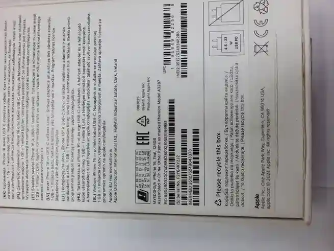 Apple iPhone 16 (6 GB/128GB)