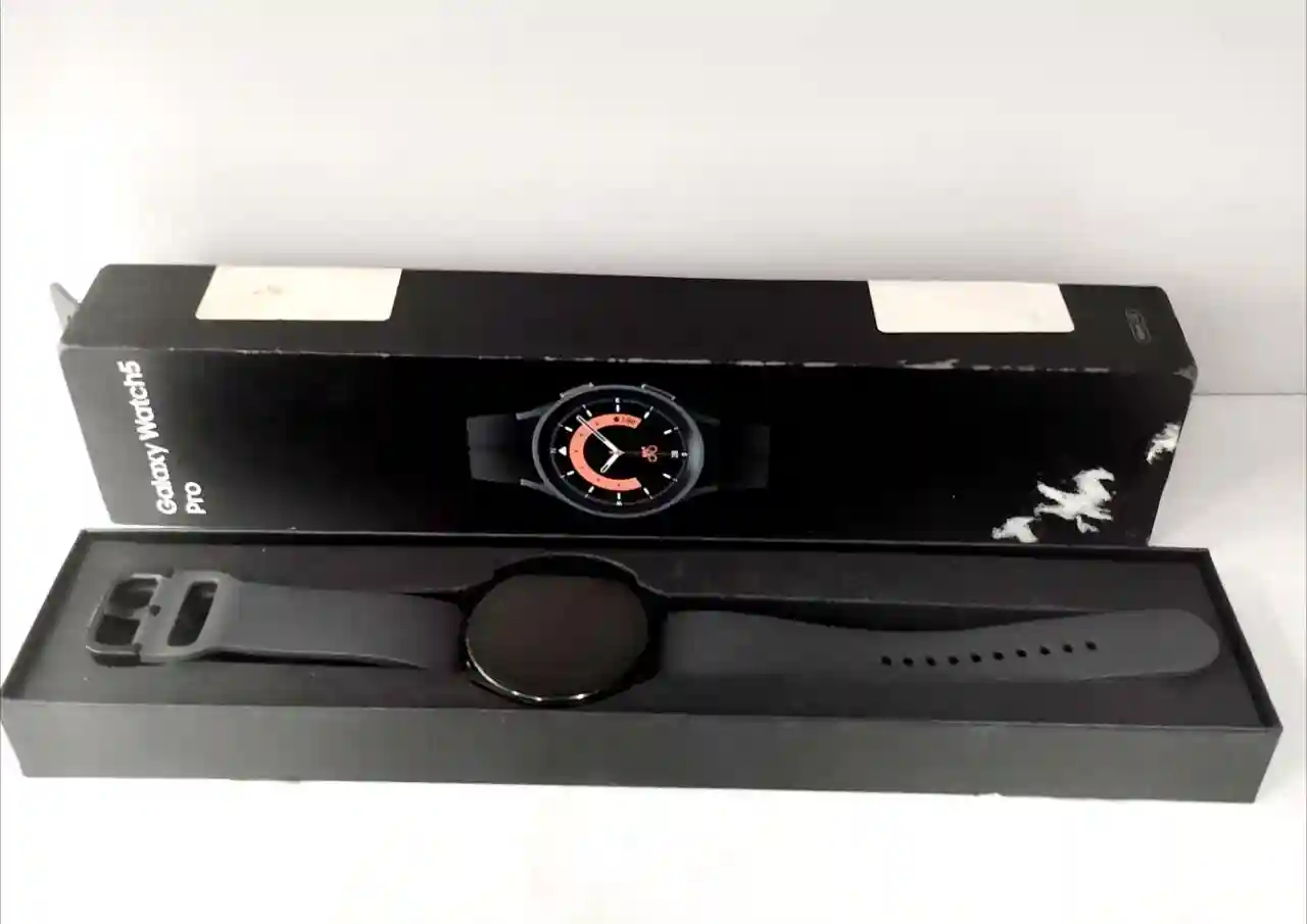 Samsung Galaxy Watch 5 Pro  1.36"/ Black
