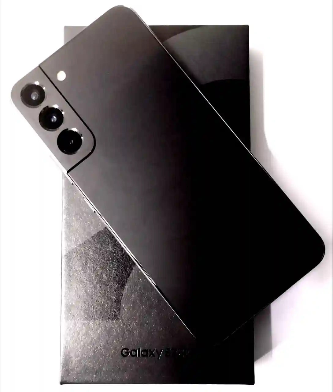 SAMSUNG Galaxy S22+ SM-S906 8 GB/ 128 GB/