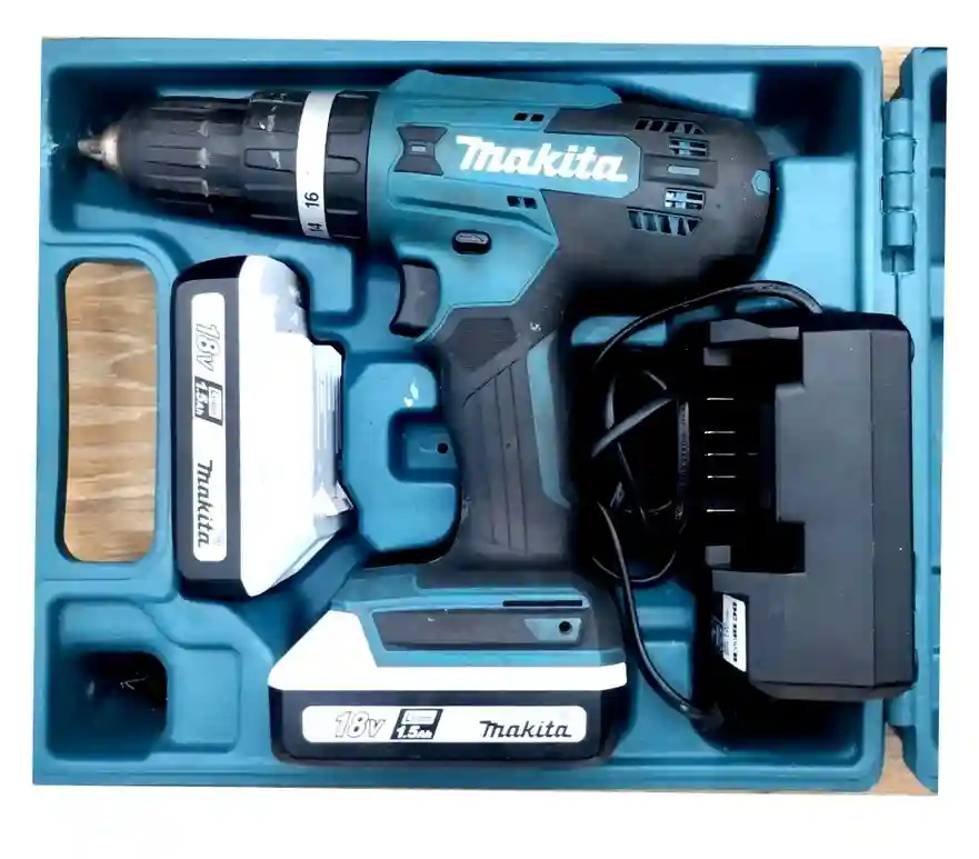 Аккумуляторная дрель-шуруповерт Makita 18 В DF488D