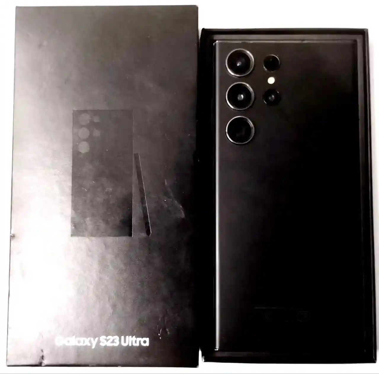 Samsung Galaxy S23 Ultra S918   12 GB/ 512 GB/ 2023