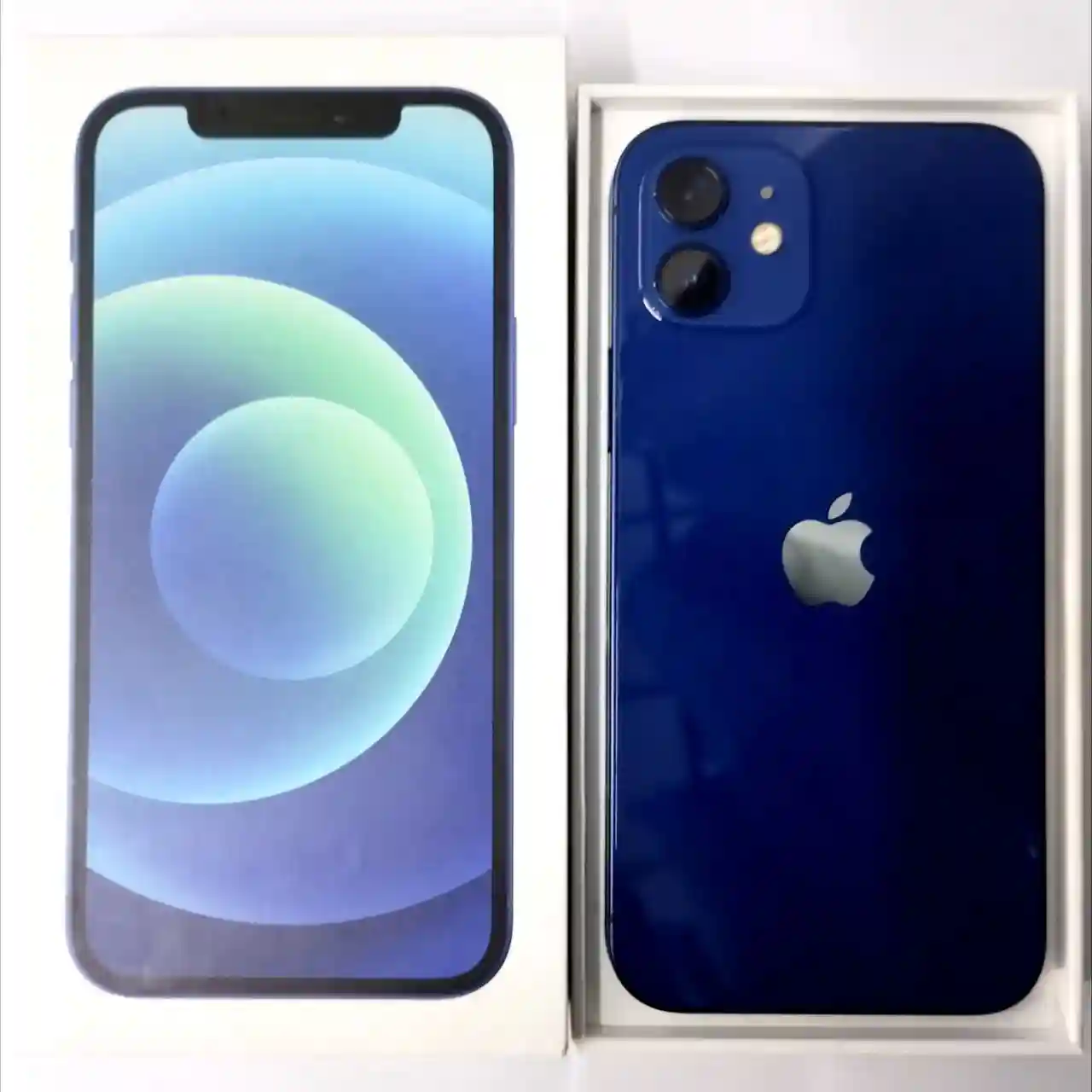 Apple IPhone12  (64 Gb)