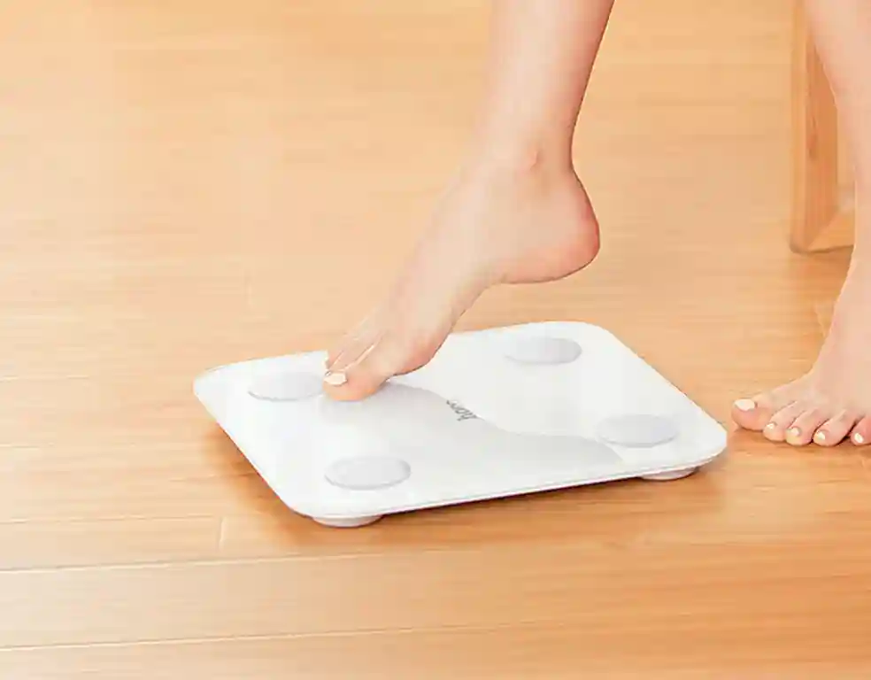 Умные электронные весы DI65 Trust с Bluetooth, светодиодным дисплеем и анализом состава тела