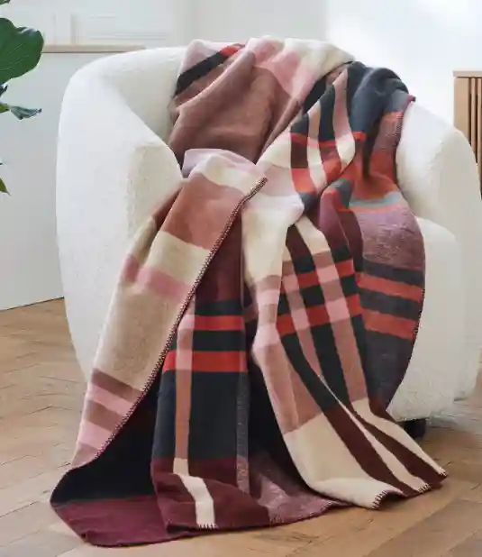 Jacquard Blanket Falkland