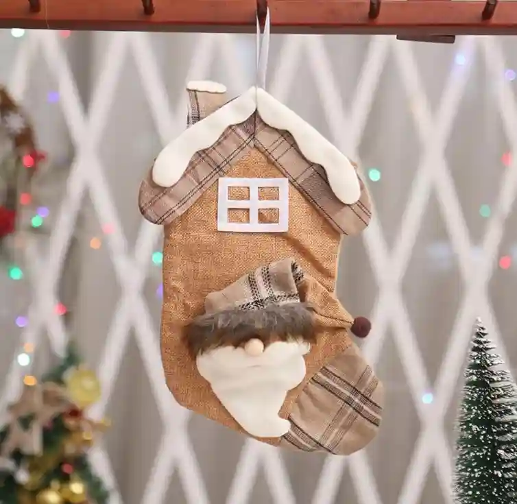 Cizmulita decorativa casuta – Mos Craciun