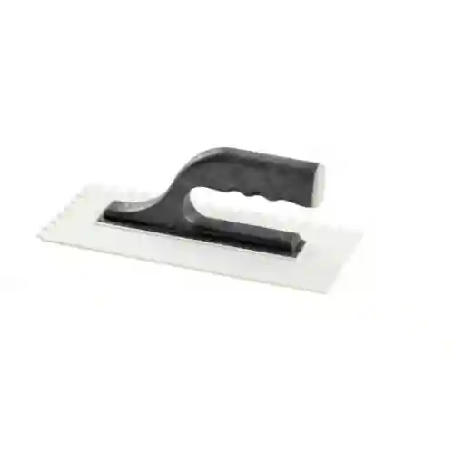 Пластиковый скребок 130×270 мм с насечками 8×8 мм