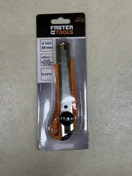 Cutit 18mmnegru galben 335