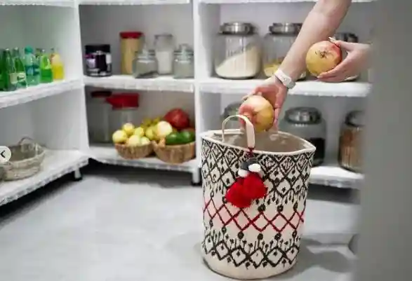 Корзина для хранения в виде ковра 37х30 см