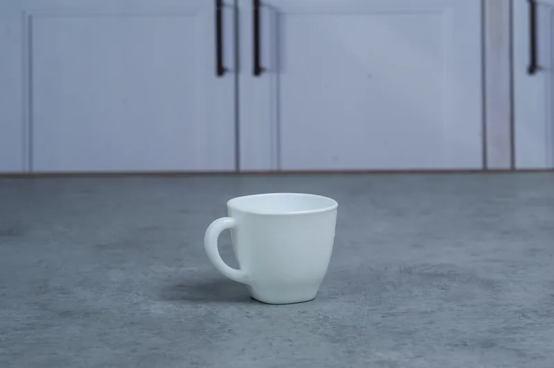 300 White Square tea cup (210ml) 1/48