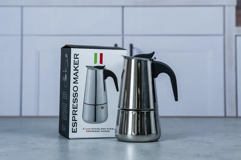 R1161 Кофеварка гейзерная 3 чашки 1/36