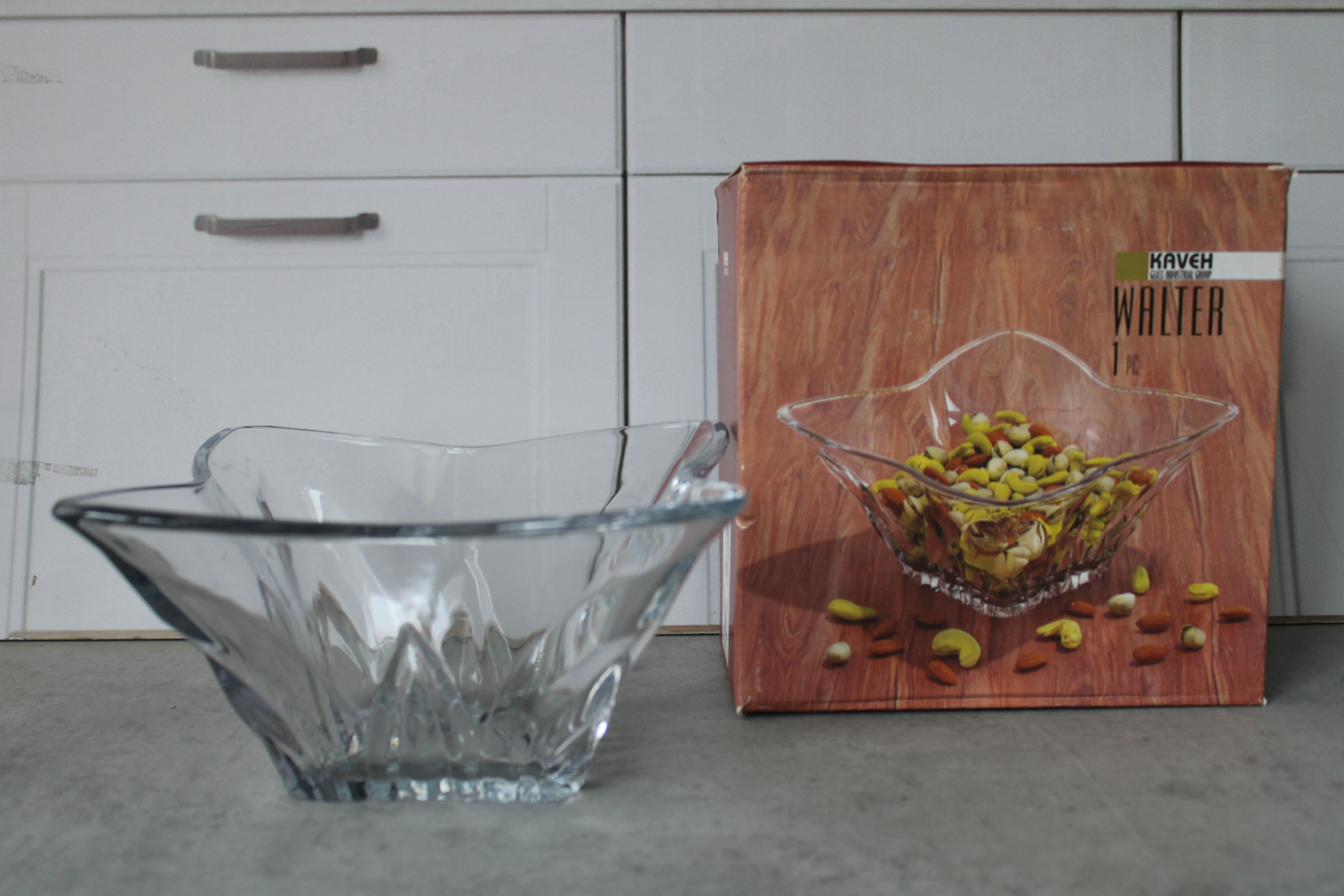 NB7339GCL Salatiera sticla "Walter" 1/8