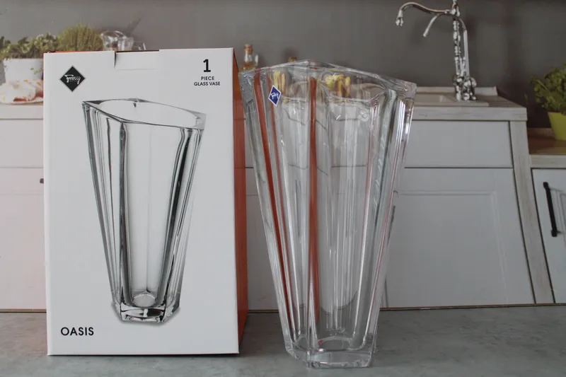 23-29 Vaza p/u flori sticla 1/5