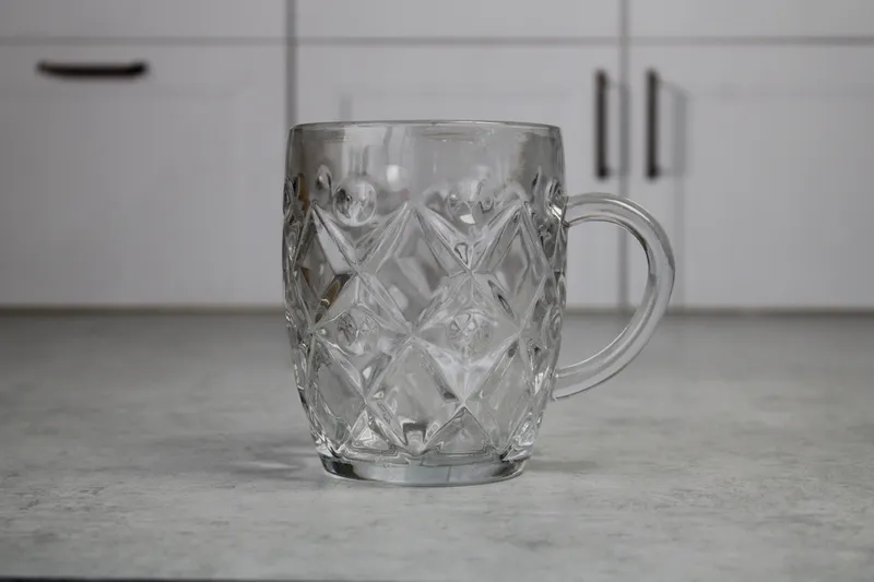 MG9011BCL Halba bere sticla "OKASHI - NEW" 1/18