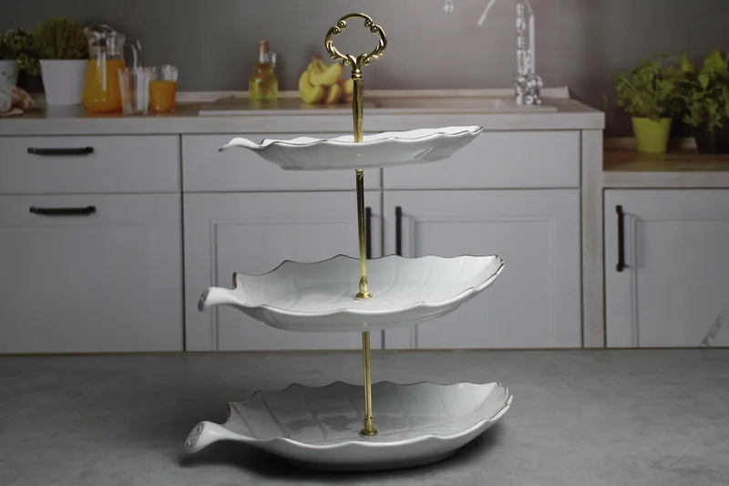 138-A 3 Tier Leaf Shaped Serving Dish 1/10