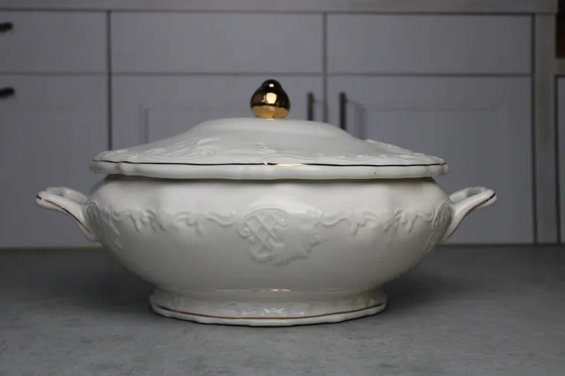 SOUP TUREEN "ROSSENHIME SHAPE" 1/4