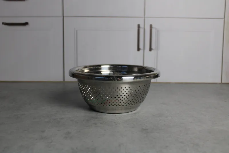 590-8 Strecuratoare inox 20cm 1/180