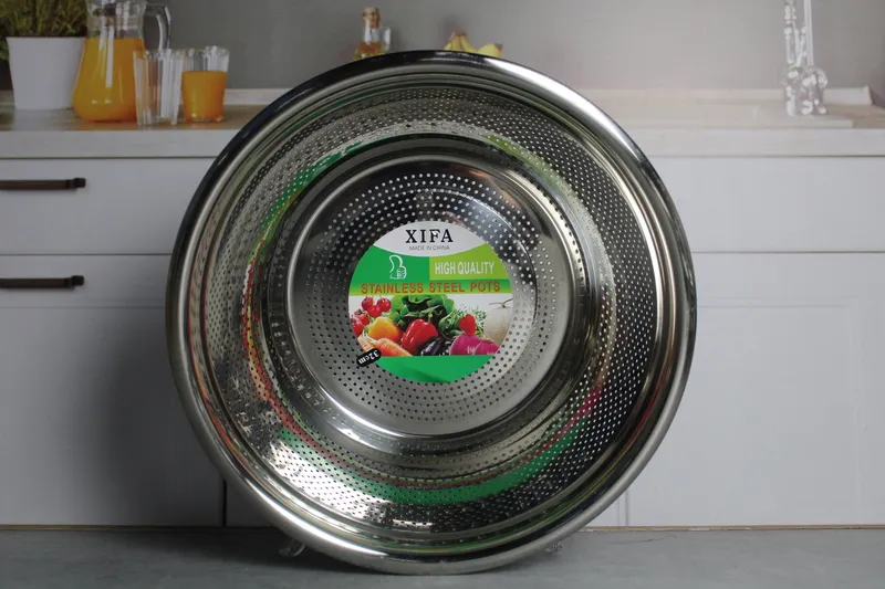 590-14 Strecuratoare inox 32cm 1/80
