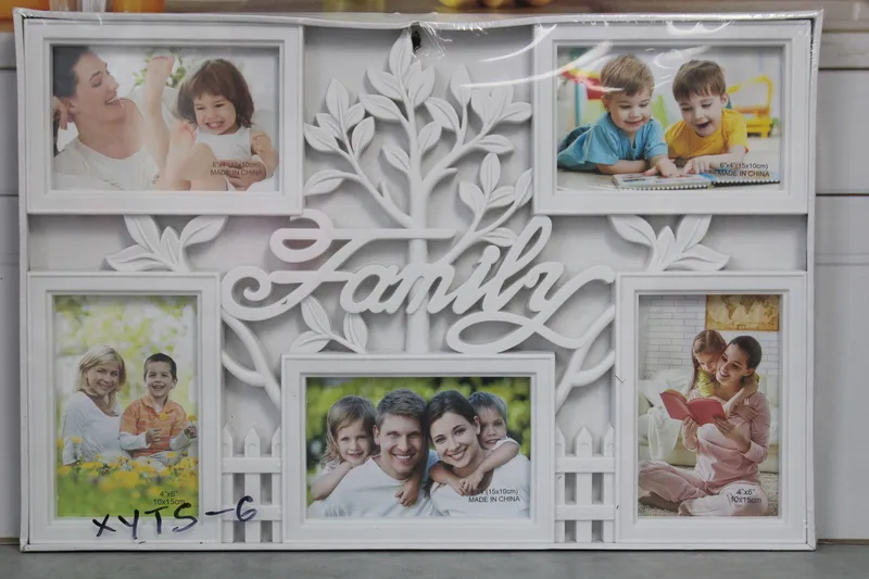 XYTS-6 Rama foto plastic "Family" (5 foto) 1/32