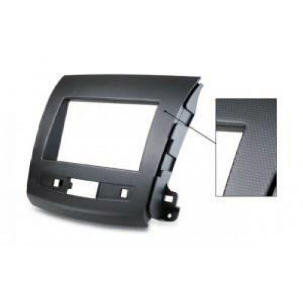 Mitsubishi Outlander XL