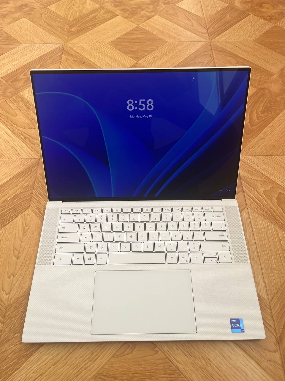 DELL XPS 15 9510